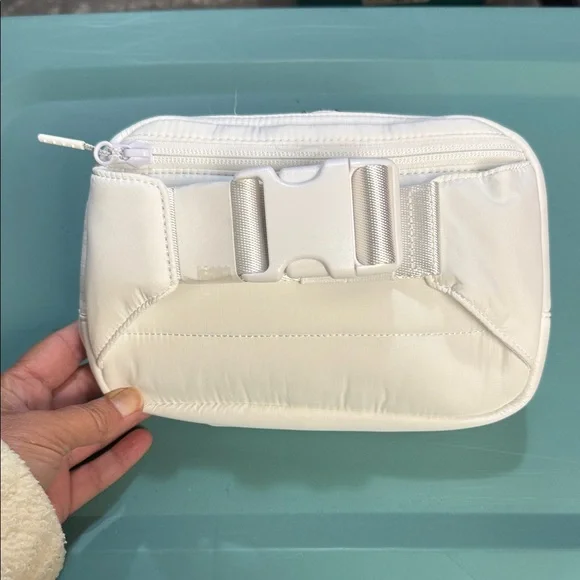 Lululemon Athletica White Quilted Cosmetic Case - Picture 2 of 2